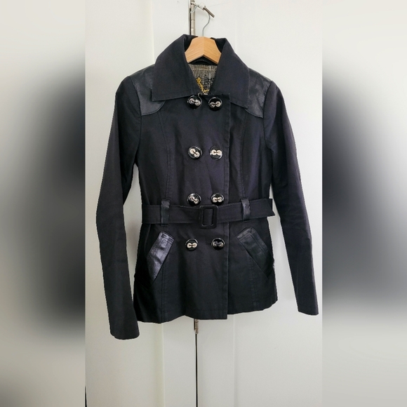 Mackage Jacket Size Small - Picture 4 of 9